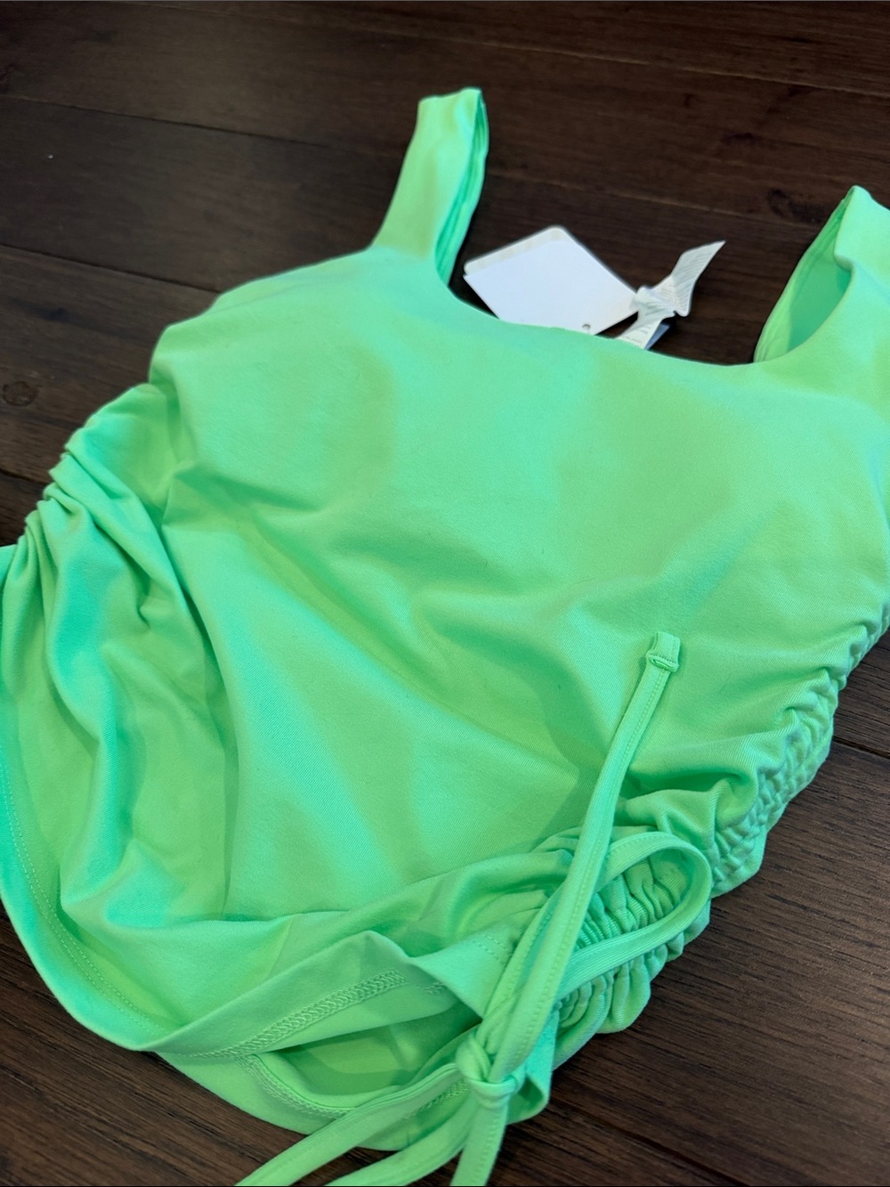 Fabletics Rouched Built-In Bra Tank Size XXS Neon Green NWT - C53-053 - Picture 7 of 7